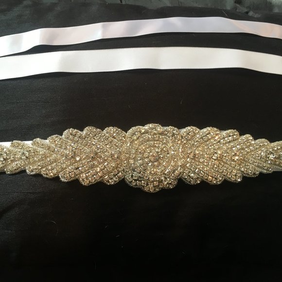 Beautiful Sash for Wedding Dress - Picture 13 of 13